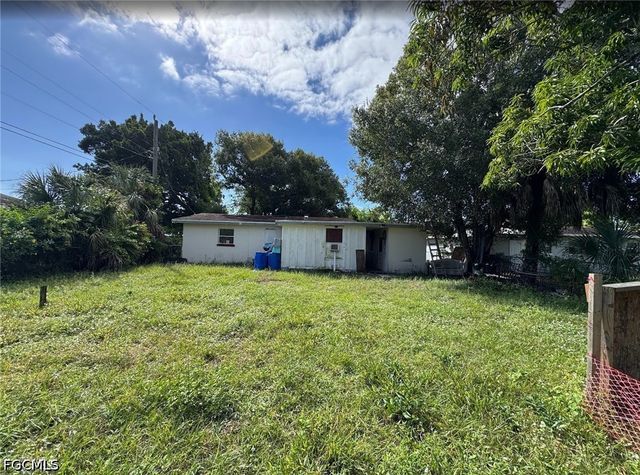 107 William ST, Fort Myers, FL 33916