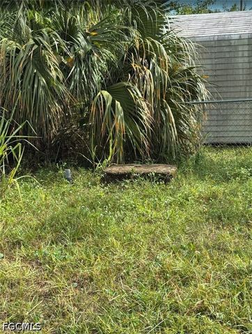 107 William ST, Fort Myers, FL 33916