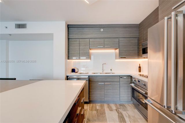 90 Alton Rd 2010, Miami Beach, FL 33139