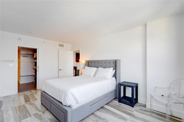 90 Alton Rd 2010, Miami Beach, FL 33139