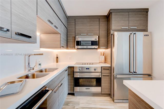 90 Alton Rd 2010, Miami Beach, FL 33139