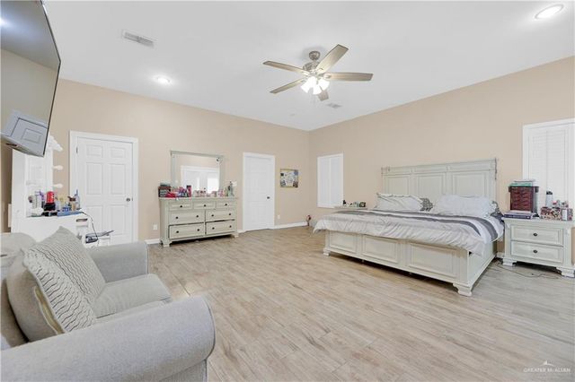 2704 N M Road, Edinburg, TX 78542