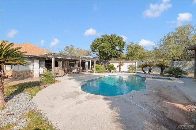 2704 N M Road, Edinburg, TX 78542