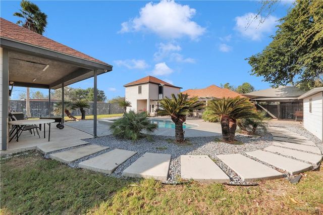 2704 N M Road, Edinburg, TX 78542