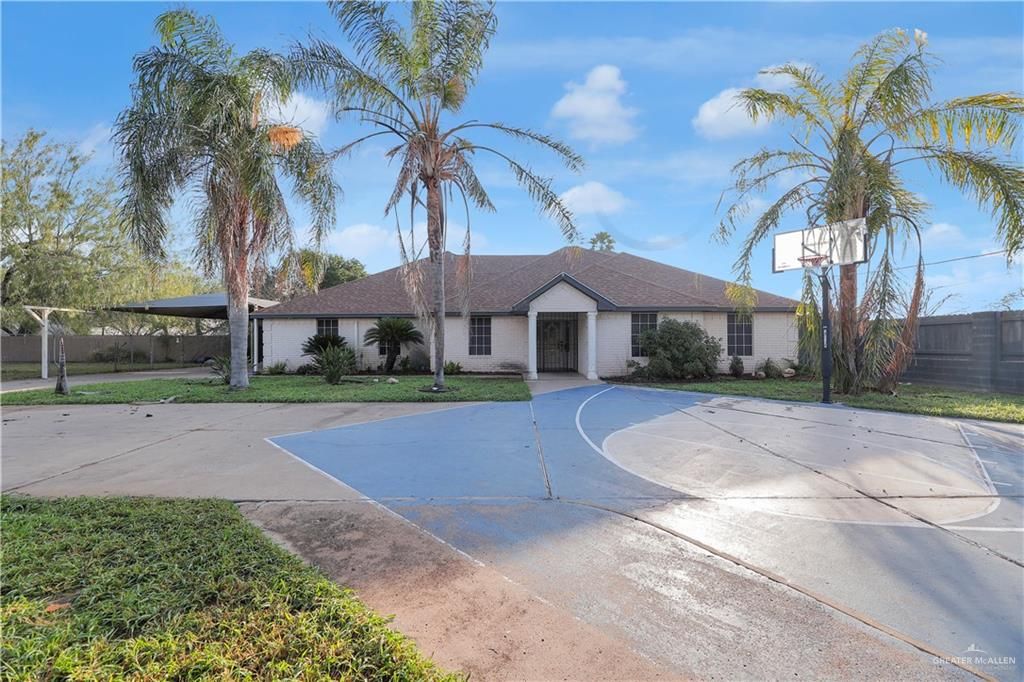 2704 N M Road, Edinburg, TX 78542