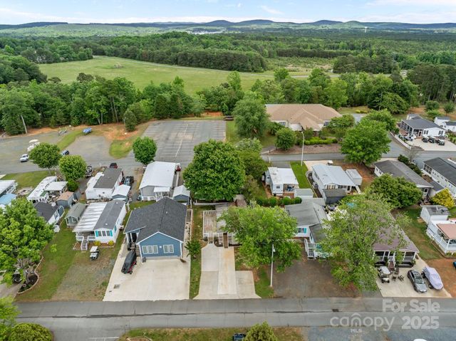 165 Cardinal Drive 615, New London, NC 27371