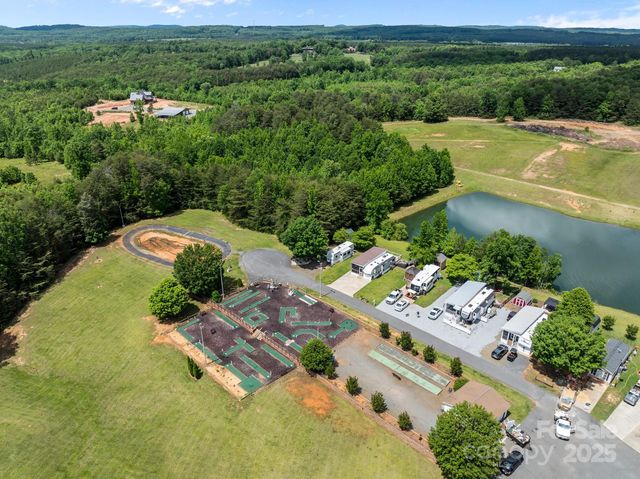 165 Cardinal Drive 615, New London, NC 27371