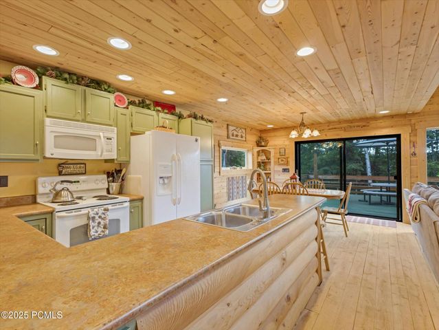 9281 Uinta Drive, Oakley, UT 84055