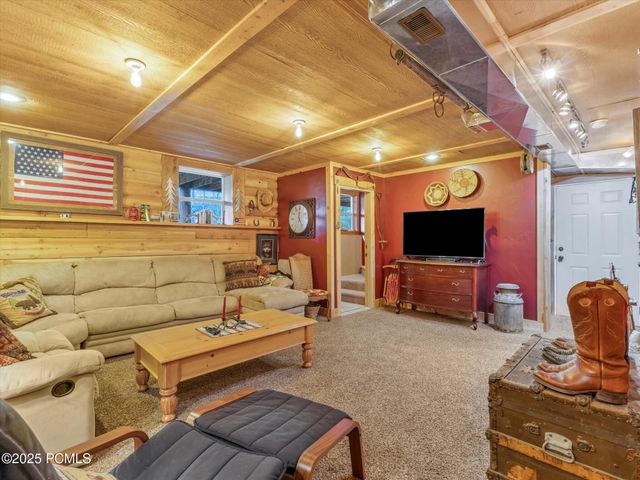 9281 Uinta Drive, Oakley, UT 84055