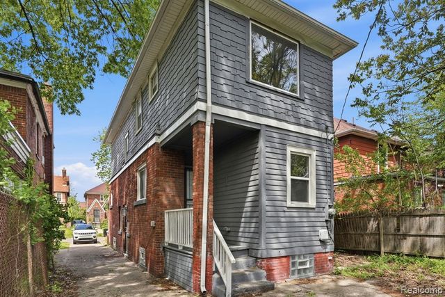 16176 Ohio Street, Detroit, MI 48221