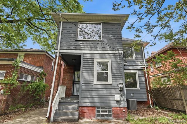 16176 Ohio Street, Detroit, MI 48221