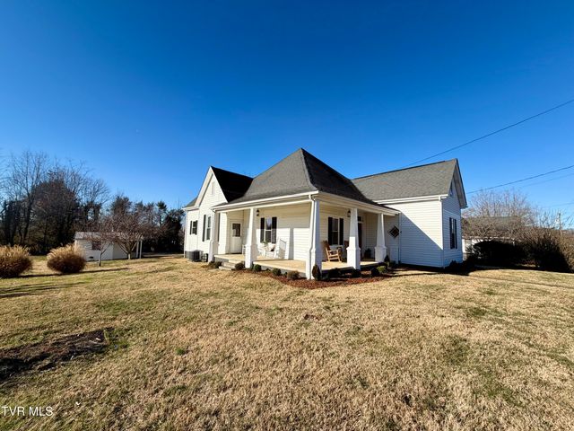 908 Weaver Pike, Bristol, TN 37620