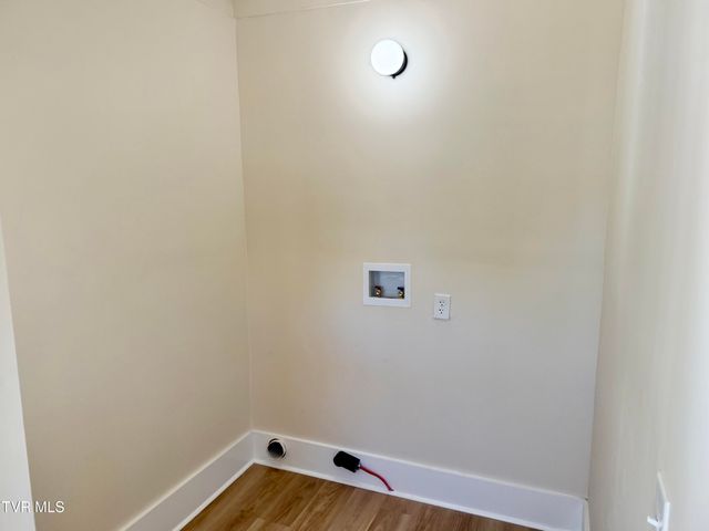 908 Weaver Pike, Bristol, TN 37620