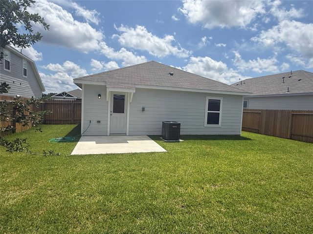 10402 Red Cardinal Drive, Cleveland, TX 77328