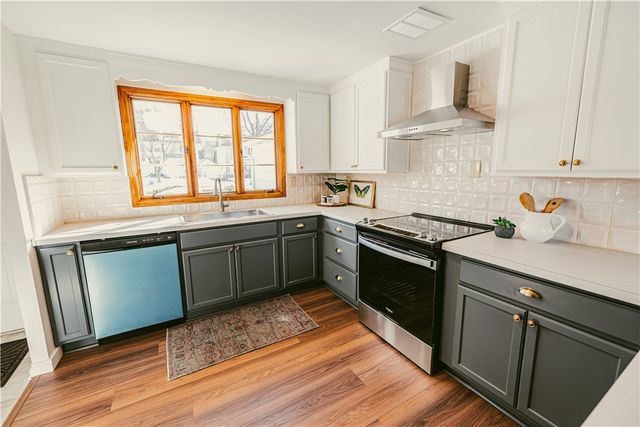 44 Maplehurst Road, Irondequoit, NY 14617