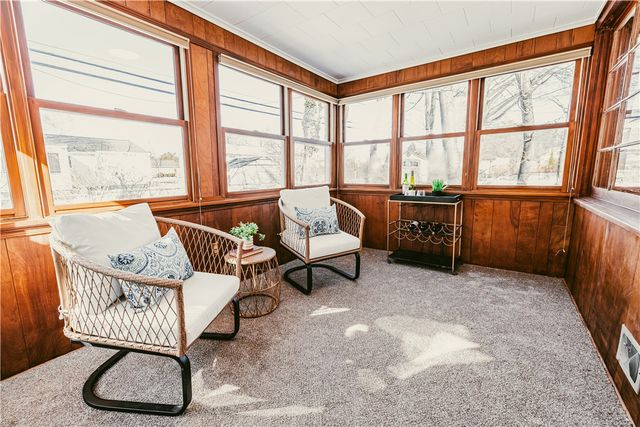 44 Maplehurst Road, Irondequoit, NY 14617