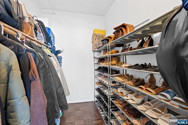 277 Prospect Avenue 18B, Hackensack, NJ 07601