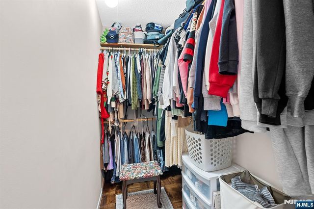 277 Prospect Avenue 18B, Hackensack, NJ 07601