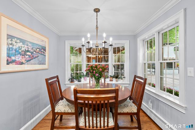22 Buckskin Lane, Oxford, CT 06478