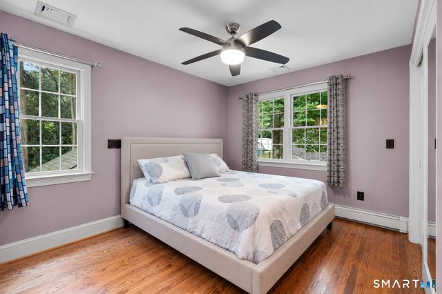 22 Buckskin Lane, Oxford, CT 06478