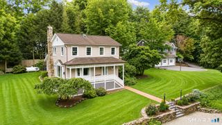 22 Buckskin Lane, Oxford, CT 06478