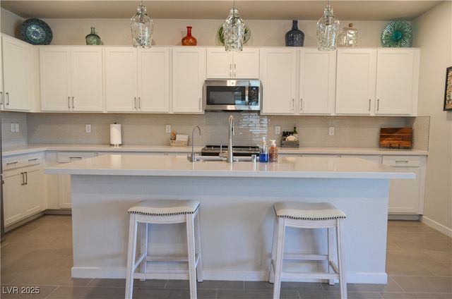 5519 Eleganza Avenue, Pahrump, NV 89061