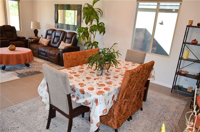 5519 Eleganza Avenue, Pahrump, NV 89061