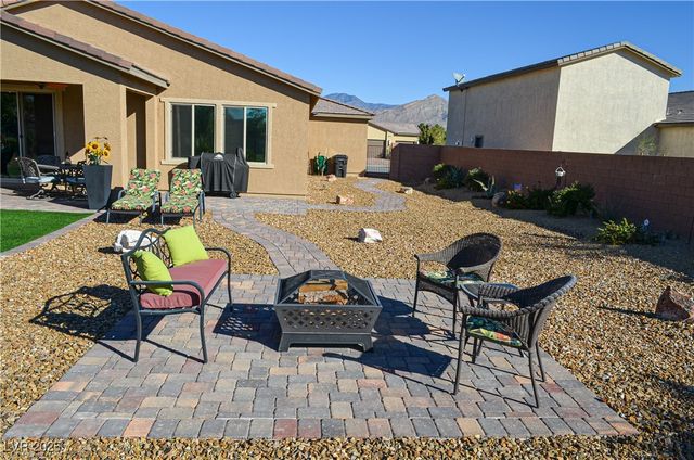 5519 Eleganza Avenue, Pahrump, NV 89061