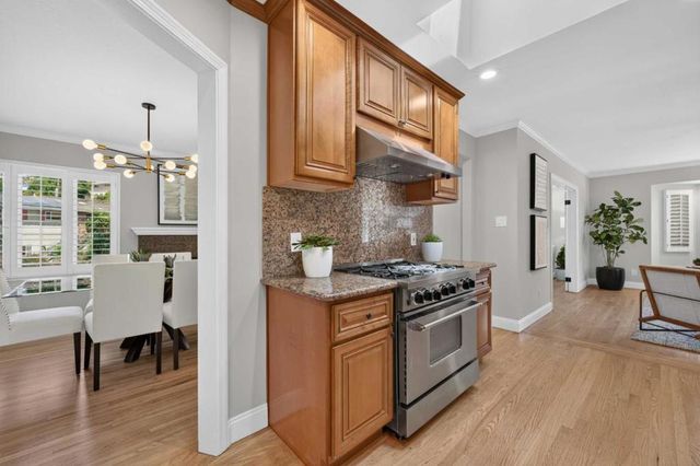 2489 Edith Avenue, Redwood City, CA 94061