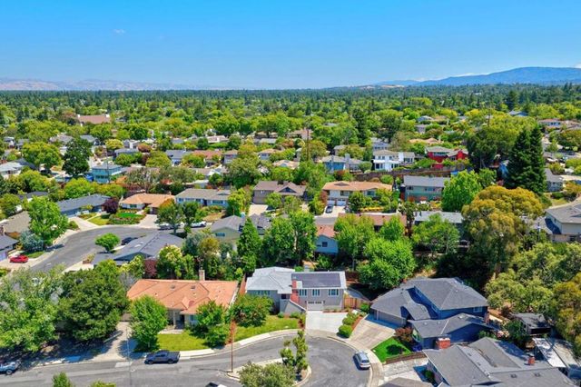 2489 Edith Avenue, Redwood City, CA 94061