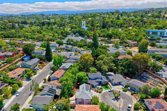 2489 Edith Avenue, Redwood City, CA 94061