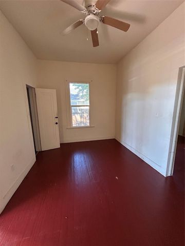 6737 Avenue E A, Houston, TX 77011