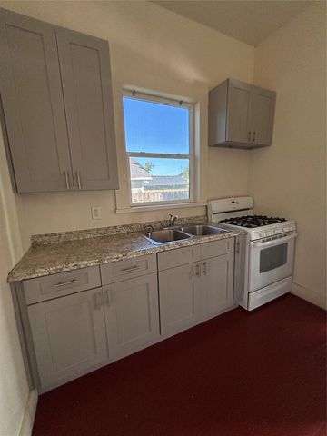 6737 Avenue E A, Houston, TX 77011