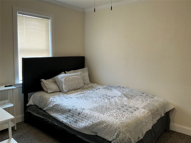 1502 E Highland Avenue, Comanche, TX 76442