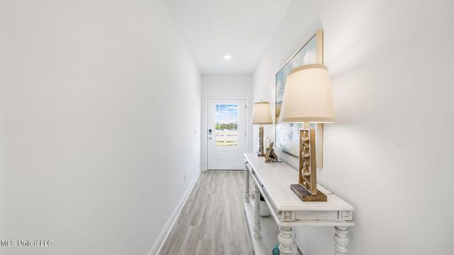 133 Harper Grove Circle, Ocean Springs, MS 39564