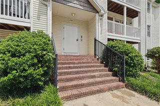 2328 W Vandalia Road K, Greensboro, NC 27405