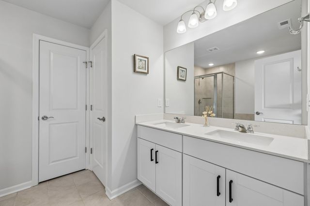 2163 Houston Bnd, Lebanon, TN 37087