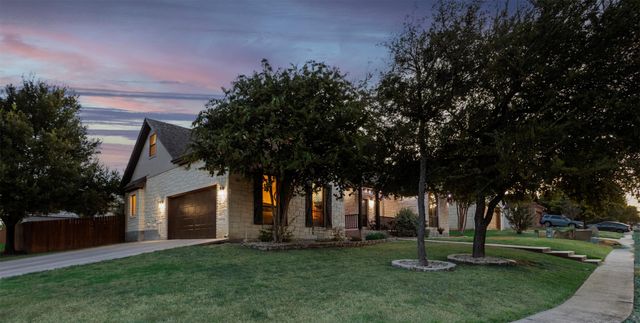510 Woodland Park DR, Marble Falls, TX 78654