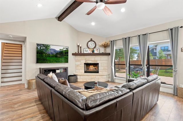 510 Woodland Park DR, Marble Falls, TX 78654