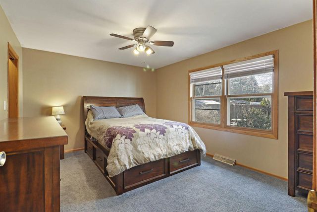 8050 Gina DRIVE, Mount Pleasant, WI 53406