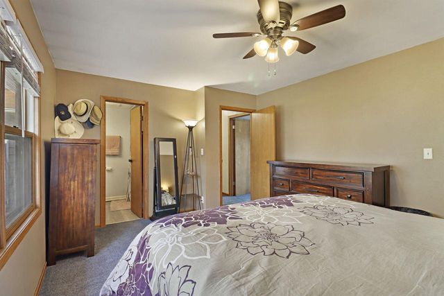 8050 Gina DRIVE, Mount Pleasant, WI 53406