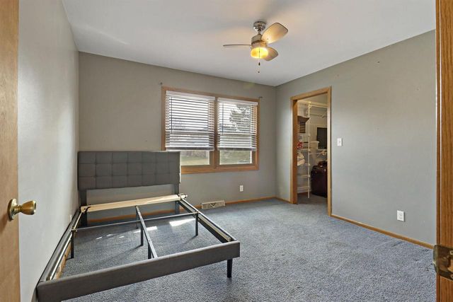 8050 Gina DRIVE, Mount Pleasant, WI 53406