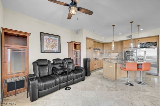 20 Via Mantova 301, Henderson, NV 89011