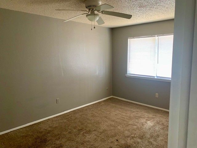 1701 S West End Street 63, Springdale, AR 72764