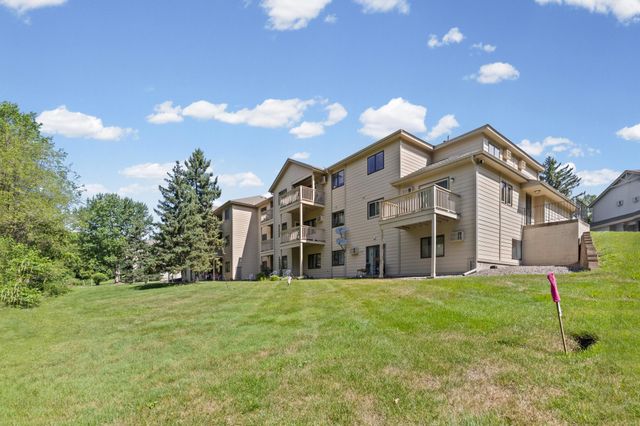 1560 Wheelock Lane 203, Saint Paul, MN 55117