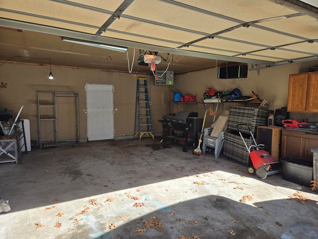 1950 Riverlane Drive, Lake Station, IN 46405