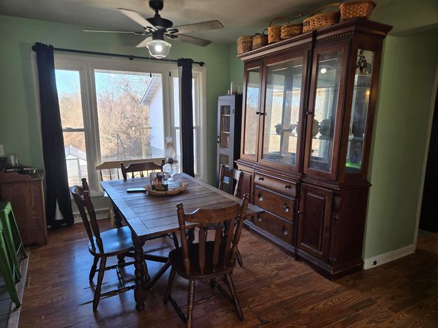 1950 Riverlane Drive, Lake Station, IN 46405