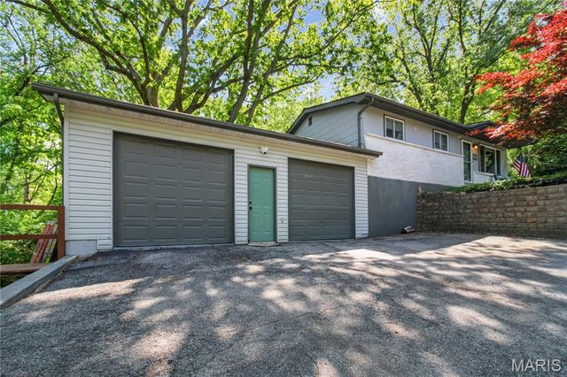 3312 Eldon Drive, Imperial, MO 63052