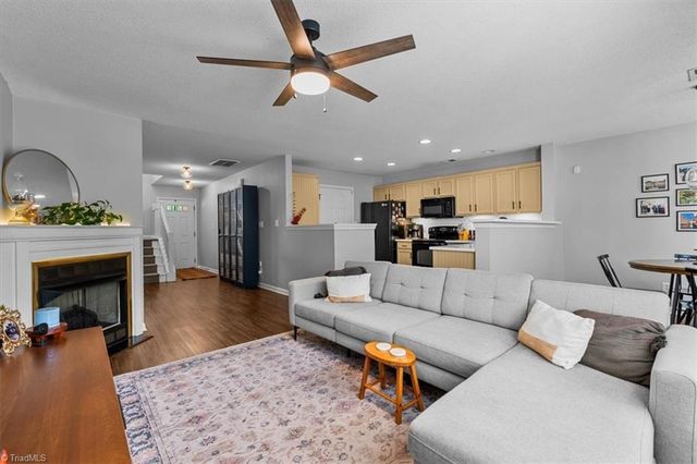 5602 Harbor House Drive, Greensboro, NC 27410