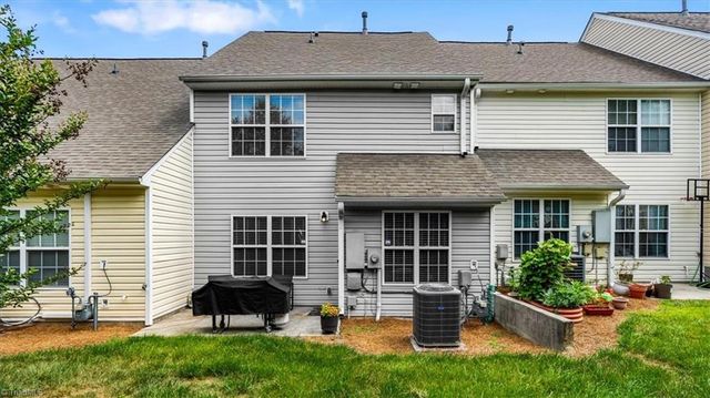 5602 Harbor House Drive, Greensboro, NC 27410